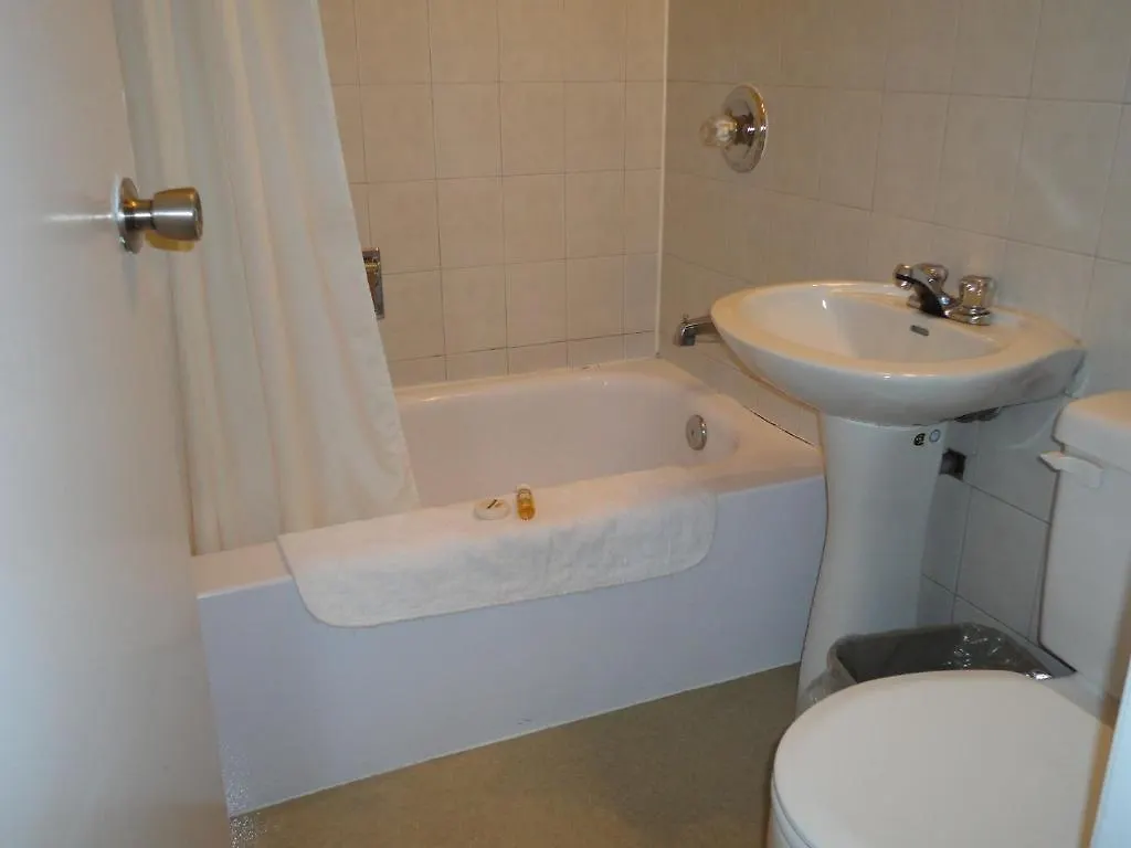 St. Norbert Hotel Виннипег